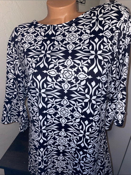 Banana Boat Dresses & Skirts - Banana Boat Black & White Floral-Print Midi Dress XXl